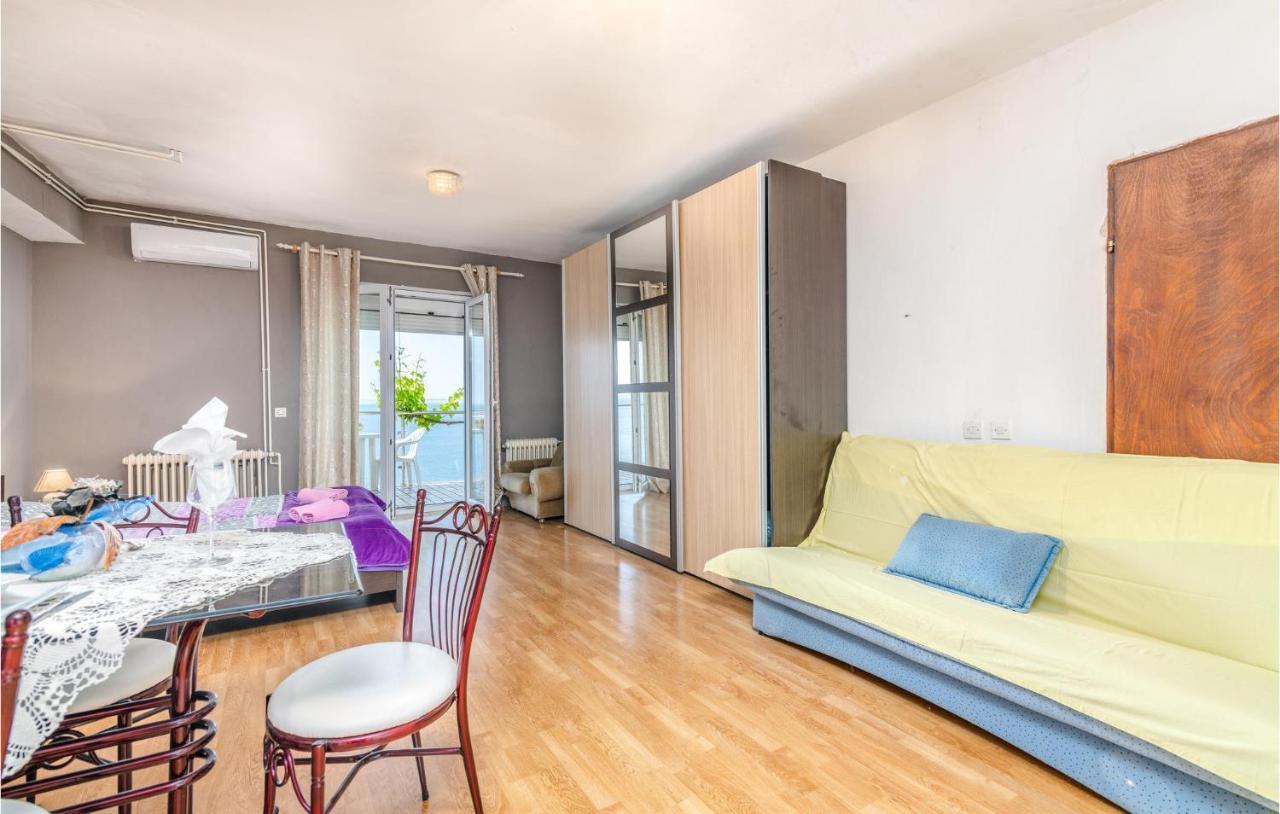 Lovely Apartment In Stara Baska With Wifi Ngoại thất bức ảnh