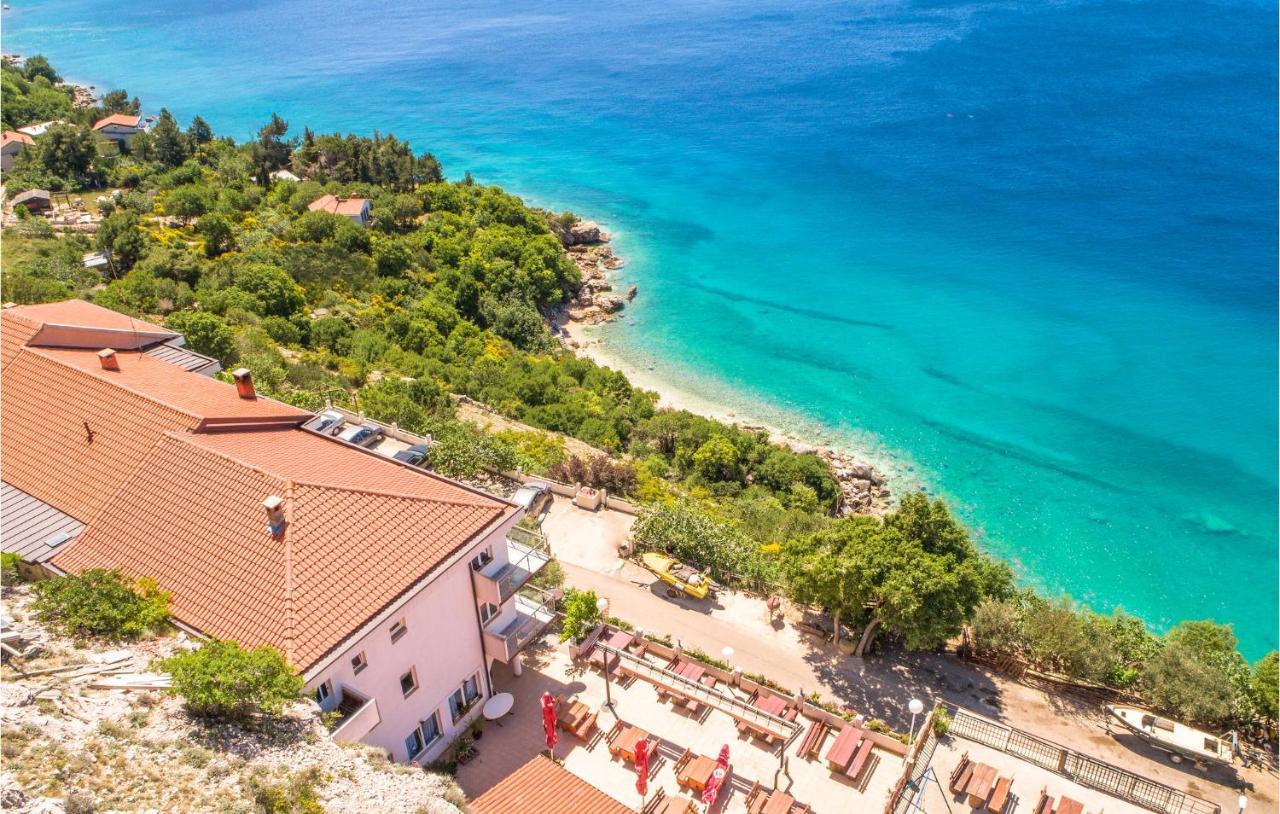 Lovely Apartment In Stara Baska With Wifi Ngoại thất bức ảnh